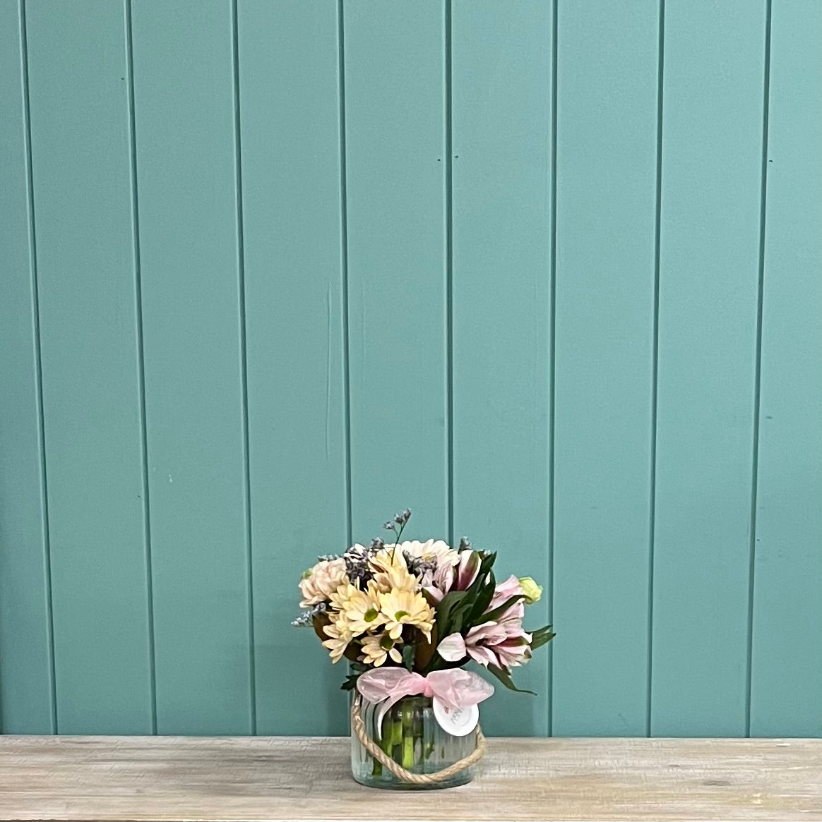 Maree - Petite Posy in Vase