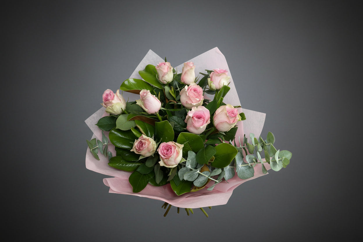 Florist Choice Rose Bouquet 10 Stems